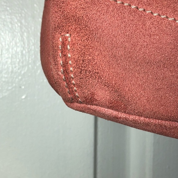 Coach Pink Signature Handbag - Picture 6 of 8